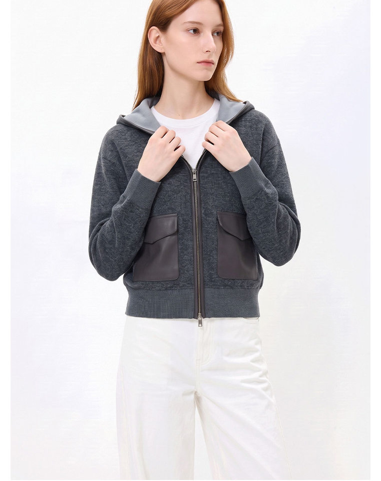 Áo khoác nữ dáng ngắn có mũ kéo khóa phối túi da, chất liệu len cashmere pha, form thường — Khói đá Ash chi tiết 8