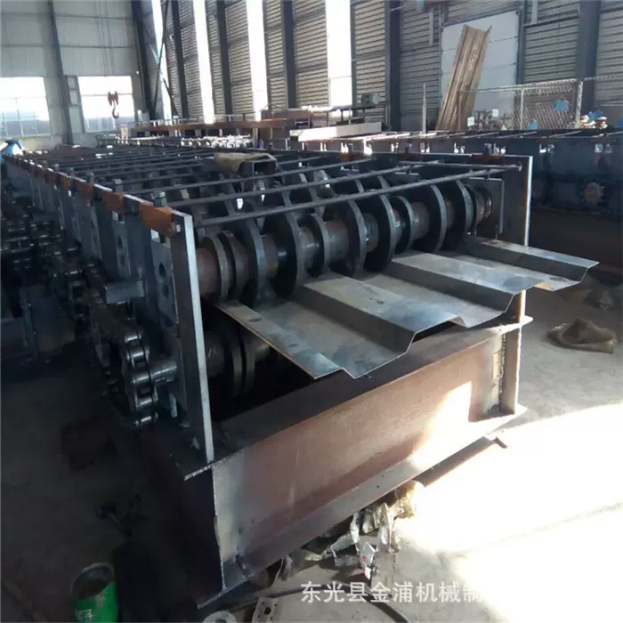 除尘箱体板机 加厚板净化辊压成型机械设备1.5米折弯板机械设备