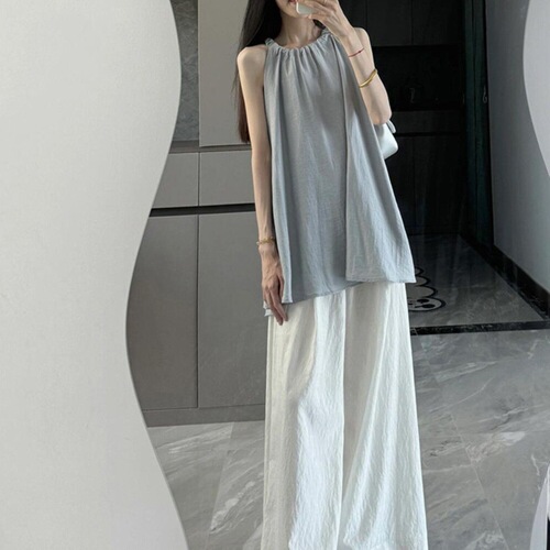 Korean-style sportswear set for women, 2026 summer fashion, elegant, sleeveless top and wide-leg pants, casual two-piece set