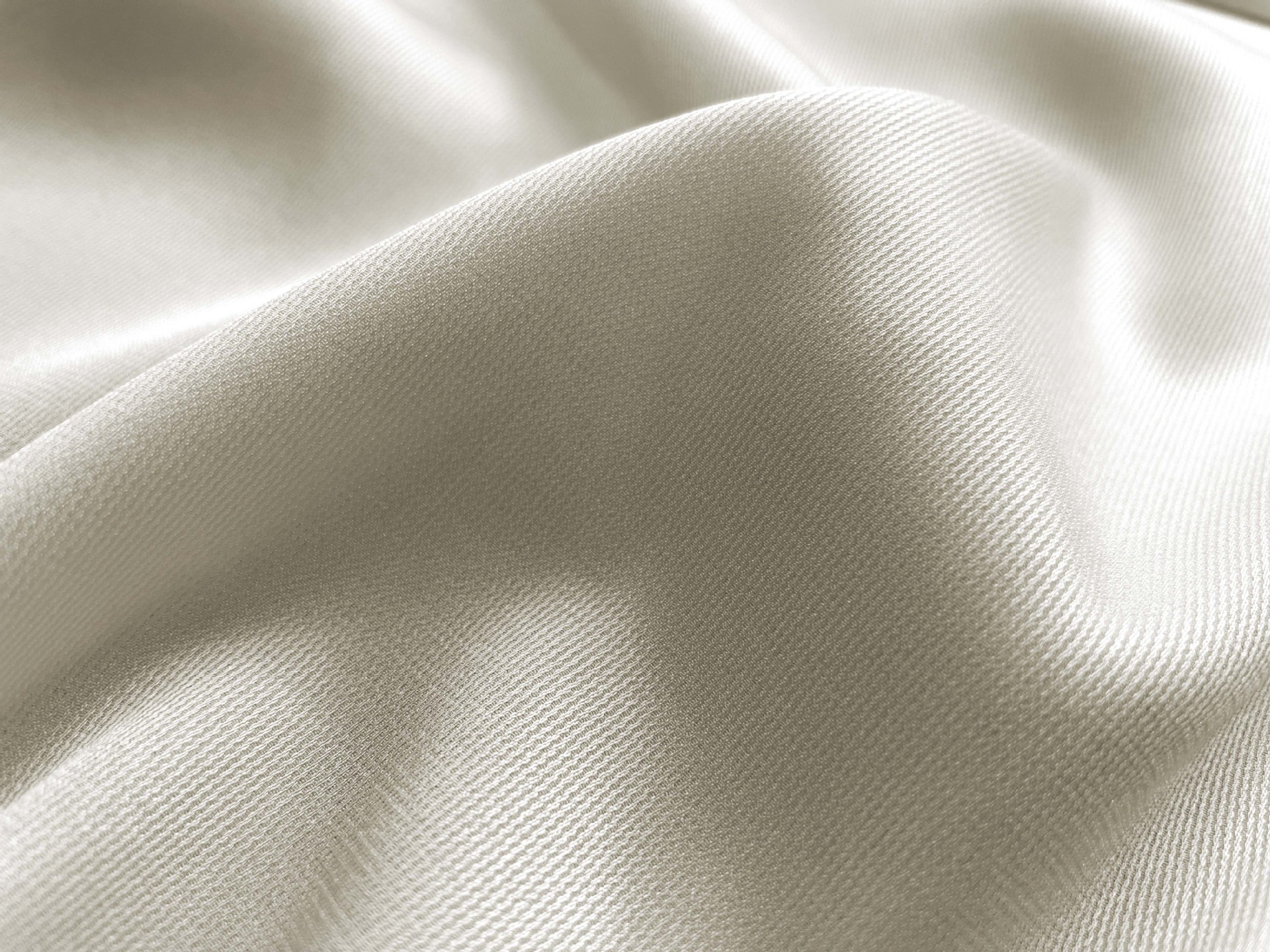 Tela de seda auténtica Fangda Silk de 19 momme y 140 cm de ancho con spandex para pantalones, seda pura, gasa de seda.