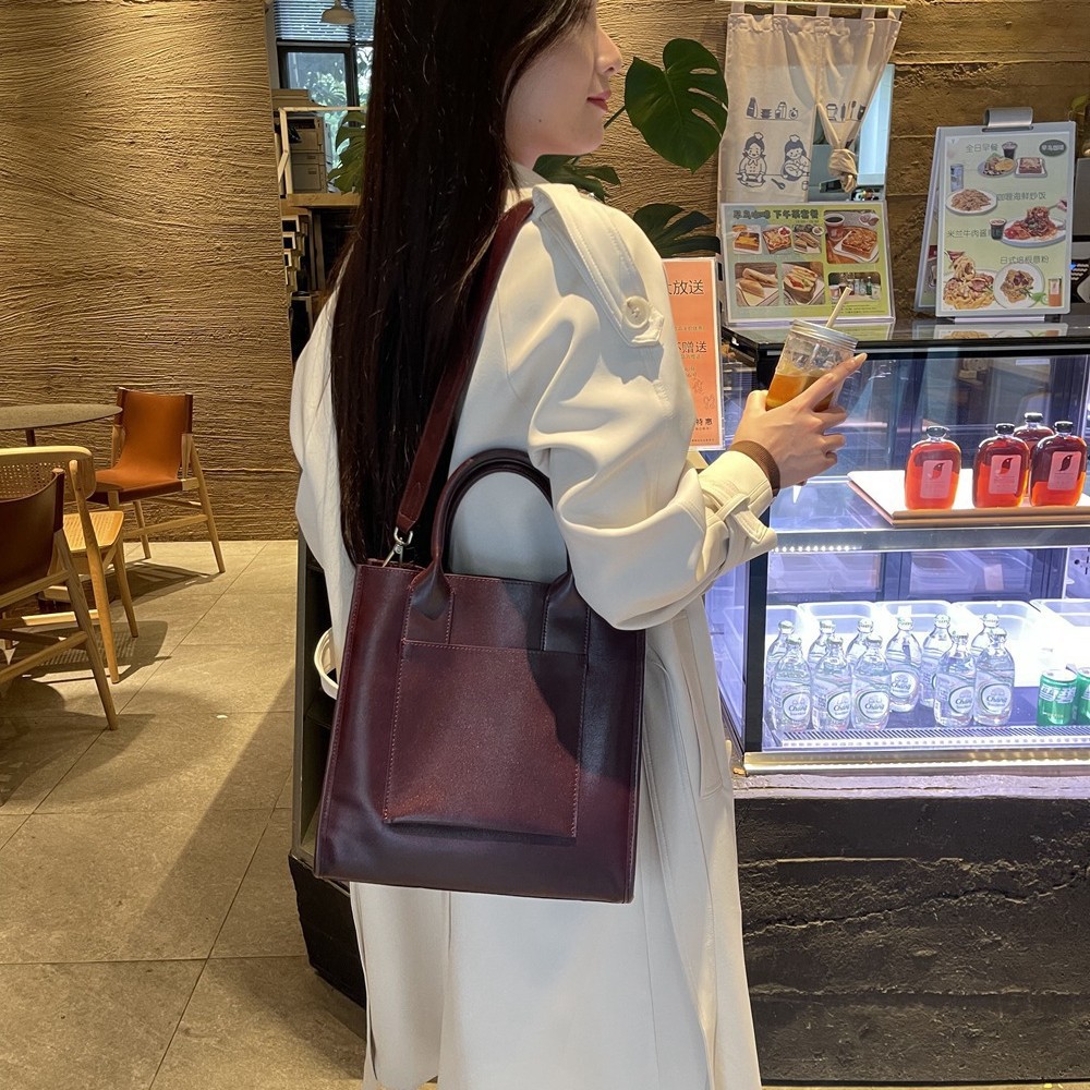 Vintage Genuine Leather Women's Bag Large Capacity Vegetable Tanned Cowhide Small Square Bag Versatile Commuter Crossbody Handbag Trendy - Thumbnail 3