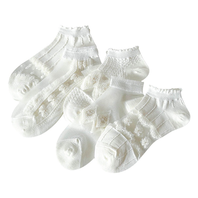 Producción de calcetines Zhuji Calcetines de moda de encaje caqui blanco de dibujos animados de las mujeres calcetines de tobillo transparentes invisibles de corte bajo calcetines de moda