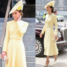 凯特王妃同款2022早秋新款女装圆领长袖腰节交叉淡黄色中长连衣裙