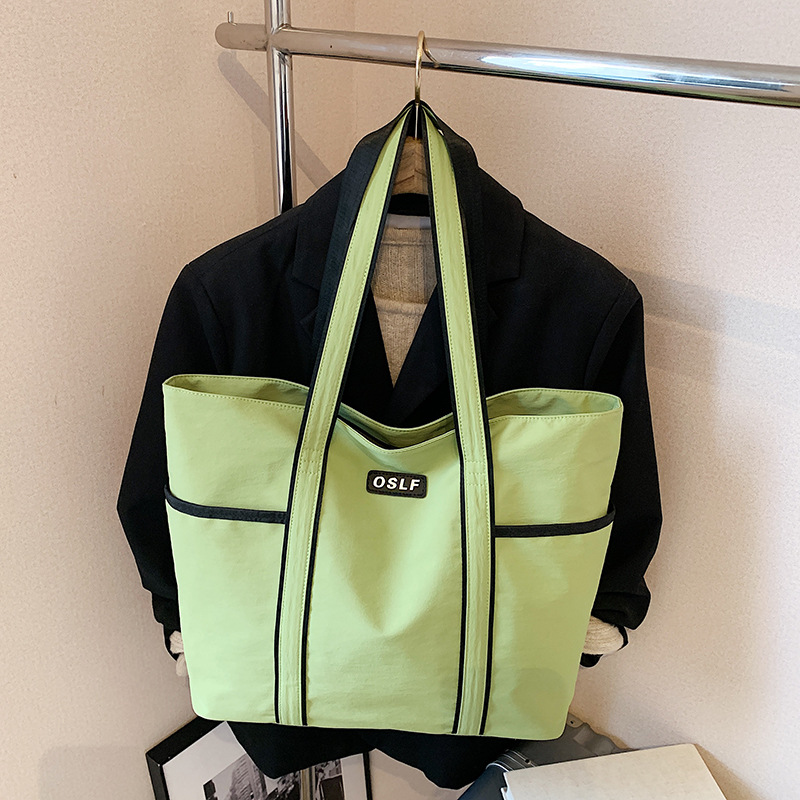 Nuevo bolso Tote para mujer simple y ligero yoga deporte y ocio bolso lulu bolso de hombro de gran capacidad transfronterizo