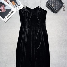 南油春夏季金丝绒内搭纯色黑色长裙水钻吊带型时尚气质通勤连衣裙