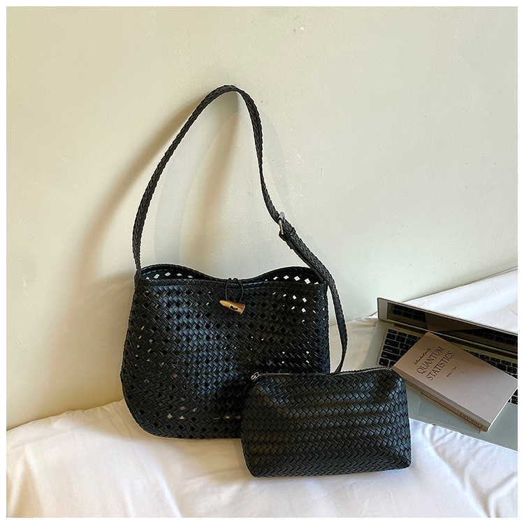 Bolsa de tejido hueco de gran capacidad para mujeres 2026 verano nuevo estilo coreano simple bolso de brazo de viaje bolsa de ocio