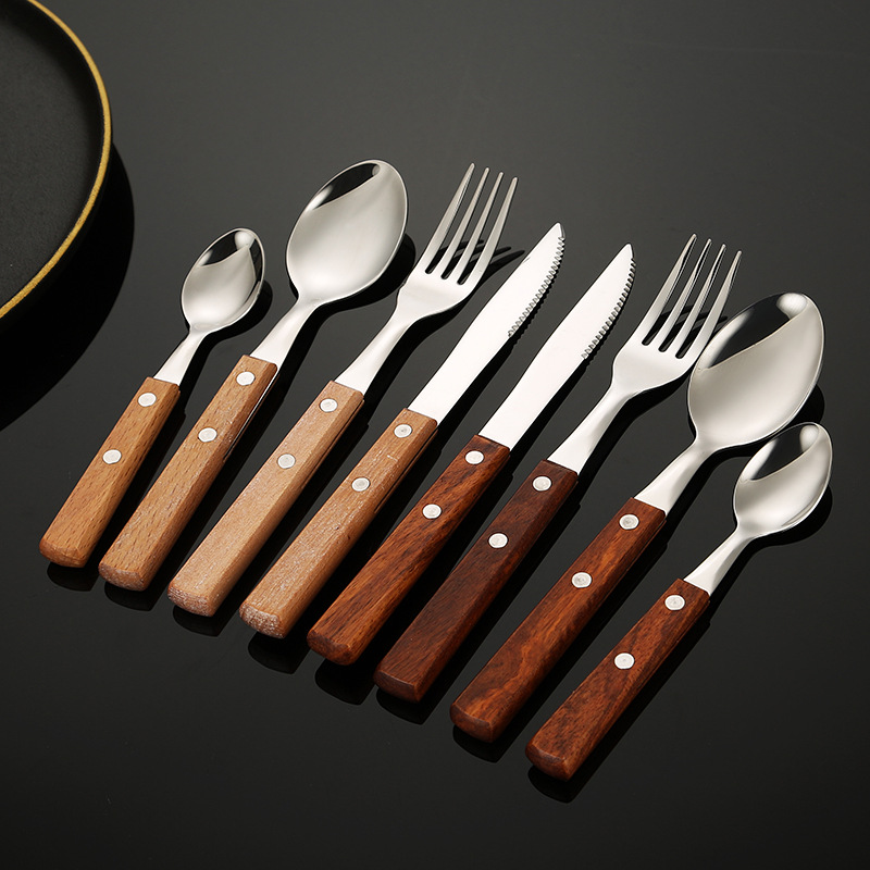 Mango de madera sólida de pera 304 cubiertos de acero inoxidable cuchillo de comida occidental cuchillo de cuchara de cocina cuchillo de filete estilo japonés