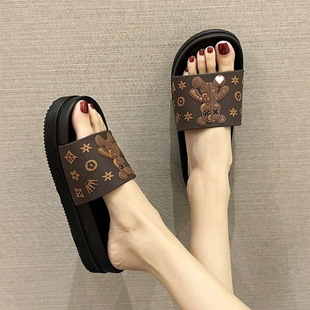 С�ܺ��2025�¿���ЬŮ���⴩�����ɐ۾Ӽ��҃ȾW�tins���ߛ���