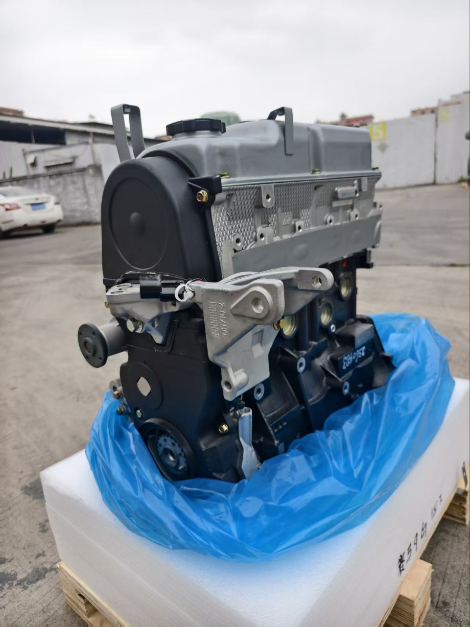 High-Quality 4g18 Engine 1.6L Suitable for Mitsubishi Lingshi / Zotye / Saima
