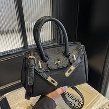 �߼�����֦�y�������Ů2026�¿�͹Űٴ�б���������K���P���