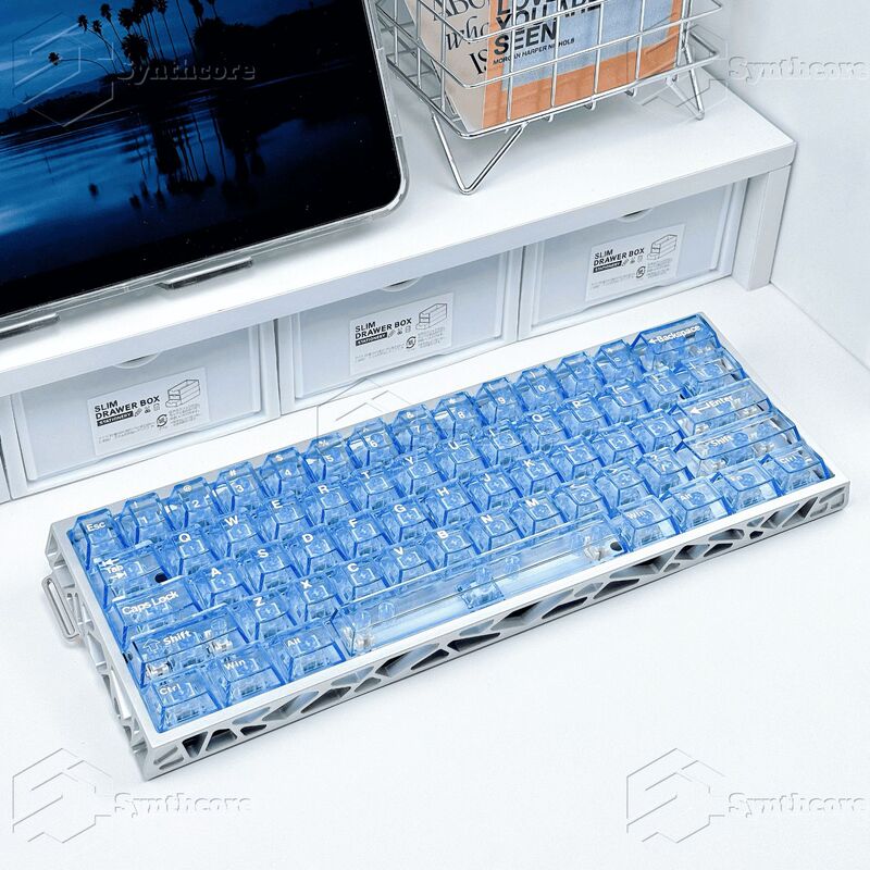 Transparent Pc Keycaps in Crushed Ice Blue, Made of Pc Material, Original Factory Height, Compatible with Magnetic Switches, Ez63 Wooting Night Demon