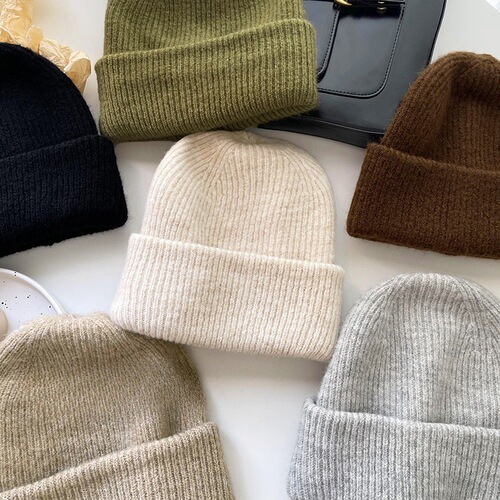 chaowarm~Solid color winter warm woolen hat showing face small knitted pile hat soft big head hat for women