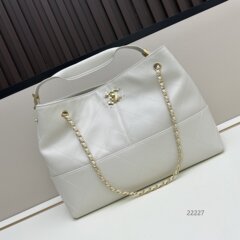 2025新款小香风菱格牛皮复古麂皮绒链条单肩包水桶包大容量女包