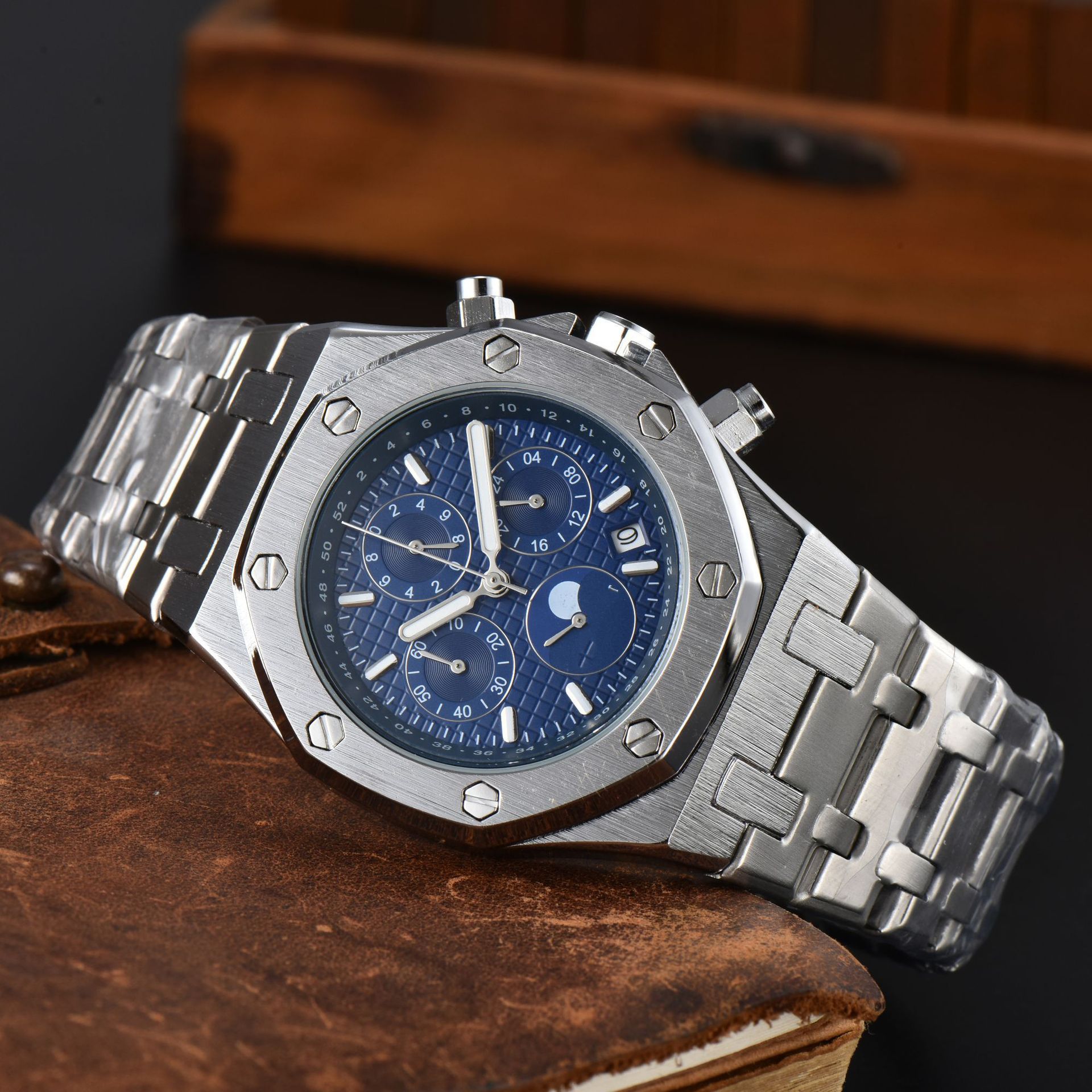 2024 Independent Station Foreign Trade Popular a Men's High-End 7-Pin Men's Quartz Watch Men's Silicone Band Sports