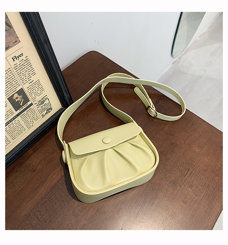 Wholesale Solid Color Shoulder Crossbody Saddle Bag Nihaojewelry display picture 16