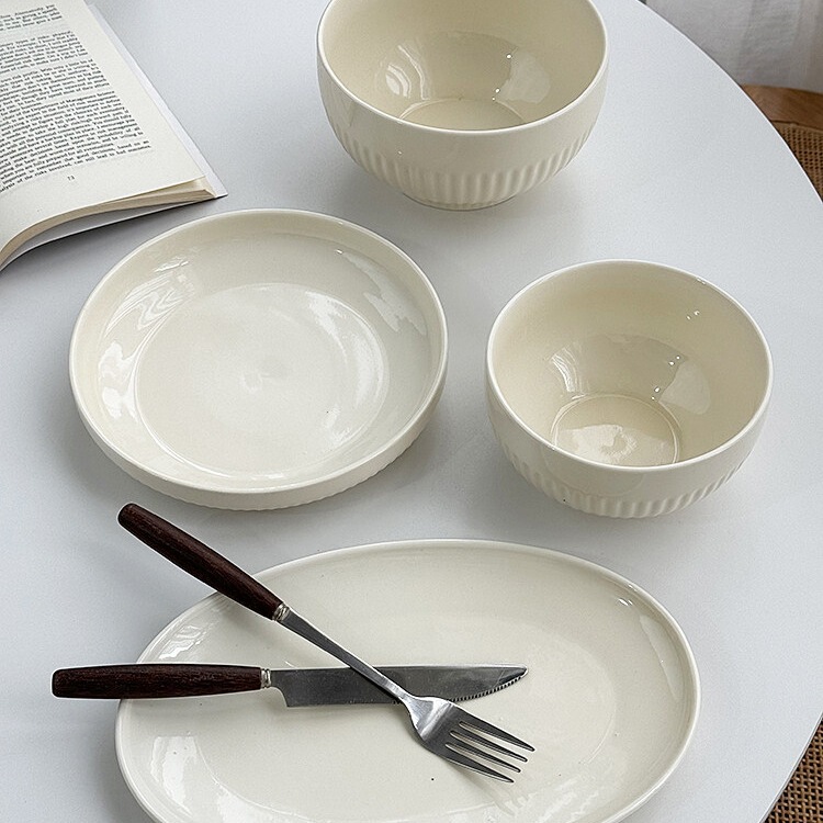 Remaining Order: Korean-Style Creamy Yellow Simple Striped Embossed Ceramic Dinnerware Set Bowls and Plates