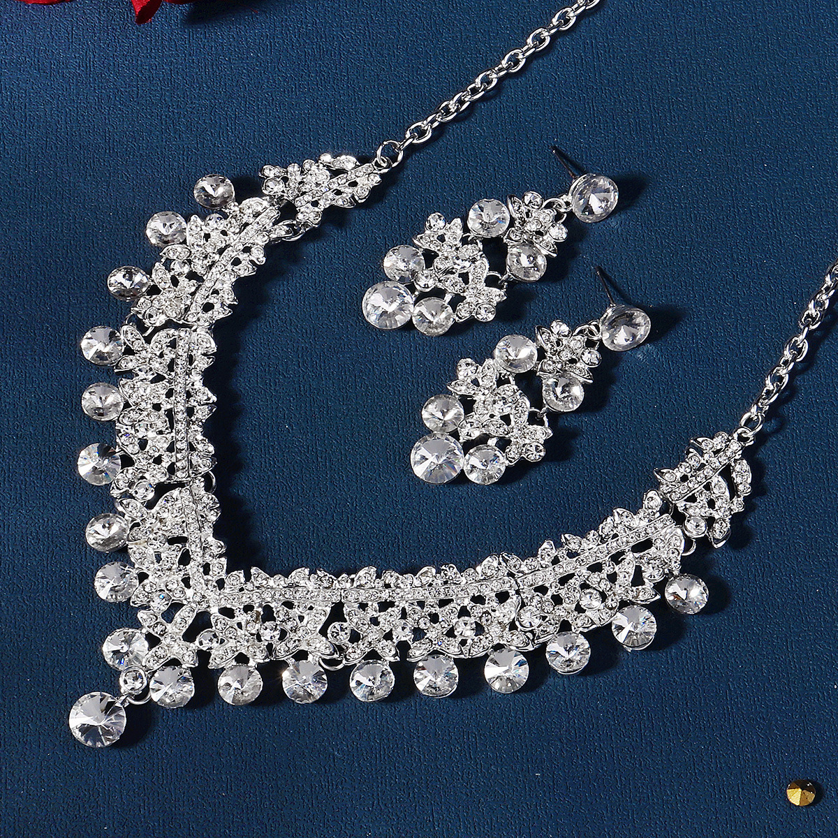 255g Weight Jewelry Set Classification Hair Accessories Earrings Necklace Quantity Wedding, Banquet, Formal Occasion Alloy Material wedding season Festival Solid Color Pattern Women's Gender Elegant, Glam, Romantic Style Elegant Glam Romantic Solid Color Alloy Wedding Season Women's Jewelry Set 6