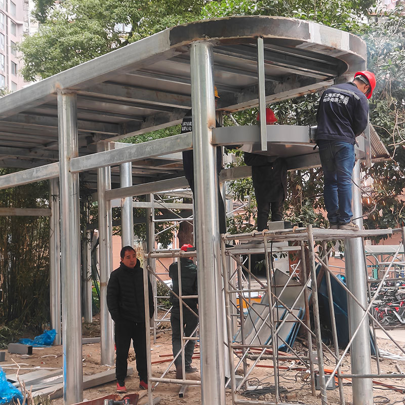 大型钢结构金属廊架雕塑