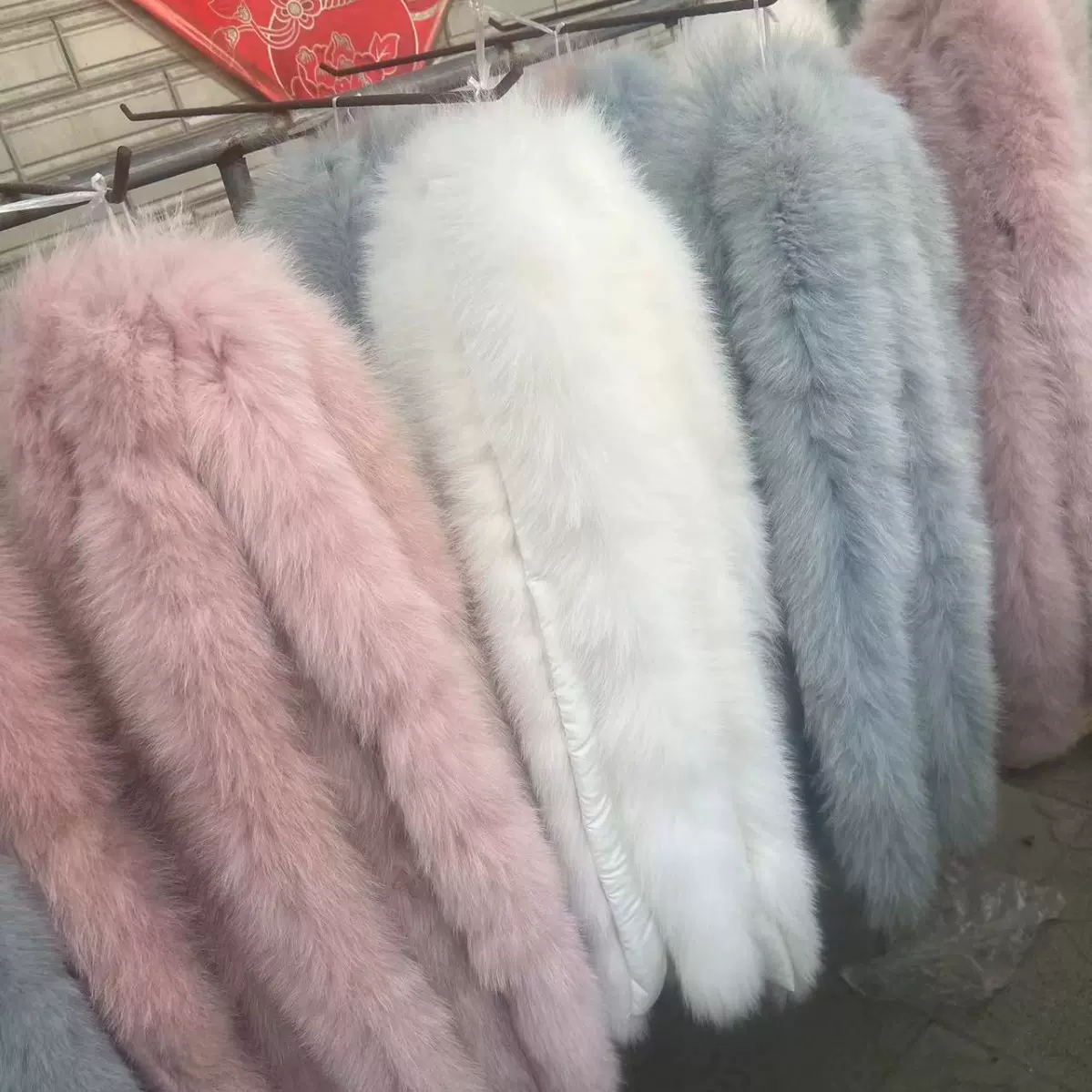厂家处理库存狐狸尾巴毛条可做围脖羽绒服棉服派克服通用毛领真毛