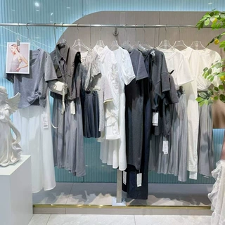 佐2026 夏妍 品牌撤柜杂款女装三标齐全实体直播一手走份批发货源