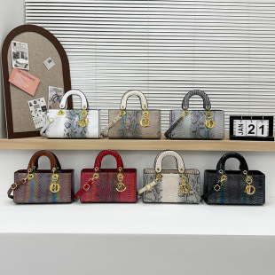 2024�¿������Ůʿ������ٴ��߼y���ذ��W���߼��Іμ�б���Ů