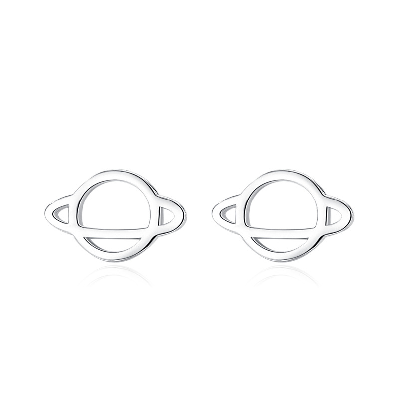 Plata esterlina s925 pequeño planeta simple temperamento pequeño oído espárragos estudiantes todo partido sueño sin recoger pendientes al por mayor