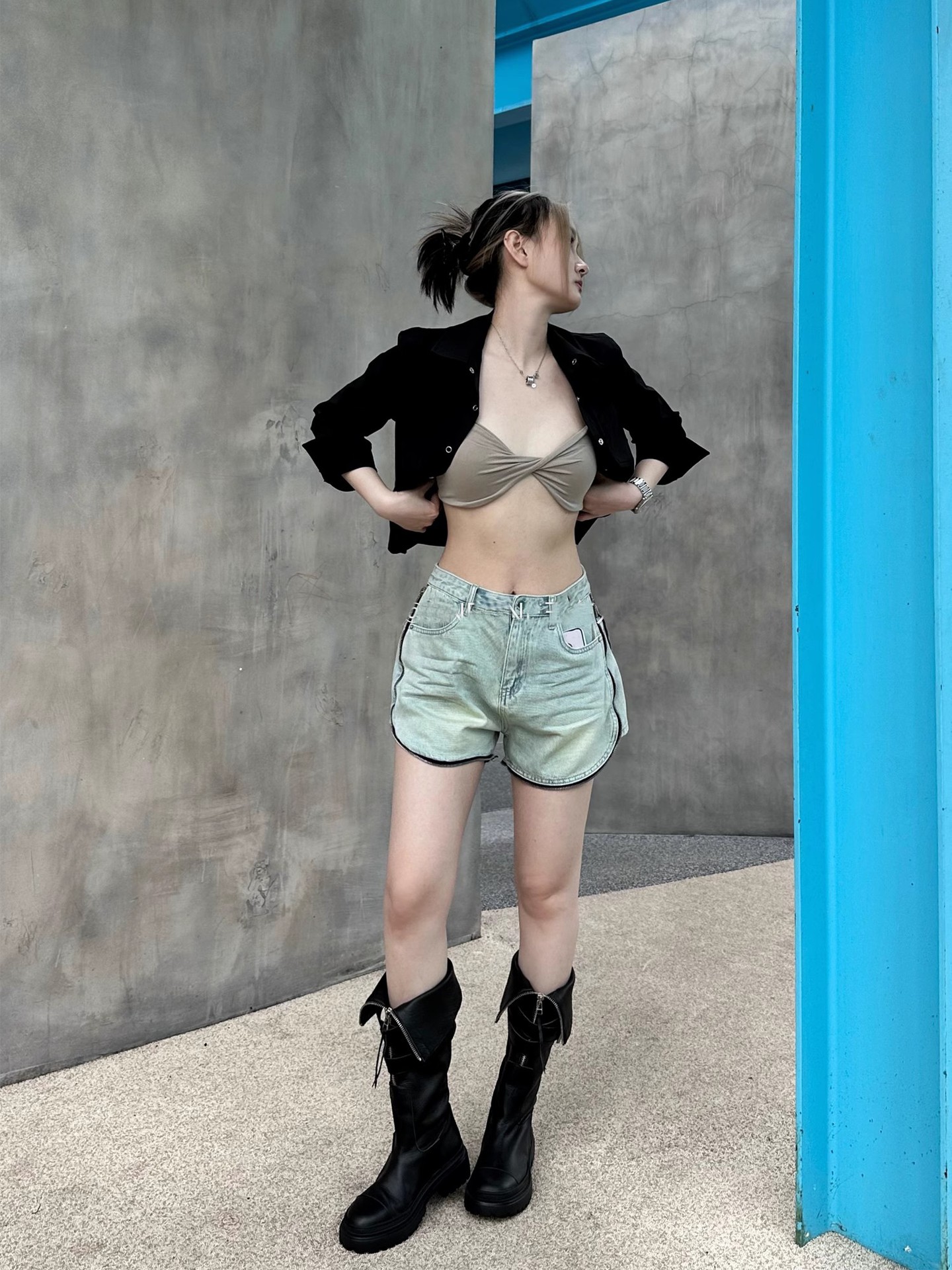 ShoeGlobe 2025 Spring And Autumn New Over-the-Knee Long For Women Martin With Belt Buckle Thick Sole Motorcycle Riding High Tube_voghion.com