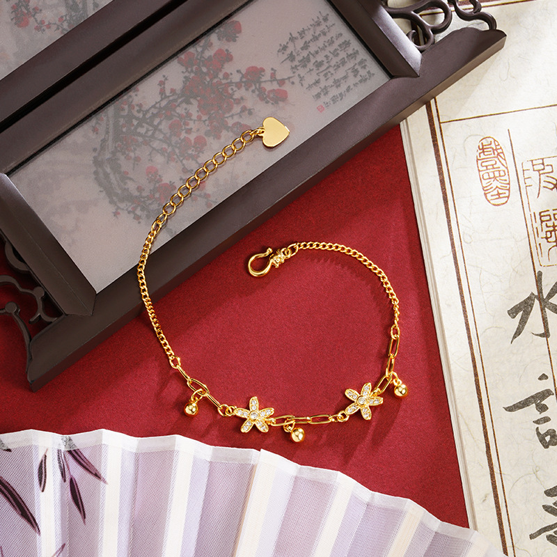 Brazalete de oro de arena vietnamita ligera de lujo micro de piedra de cinco hojas flor franela de cuentas de brazalete de mujer simple joyería no se desvanece