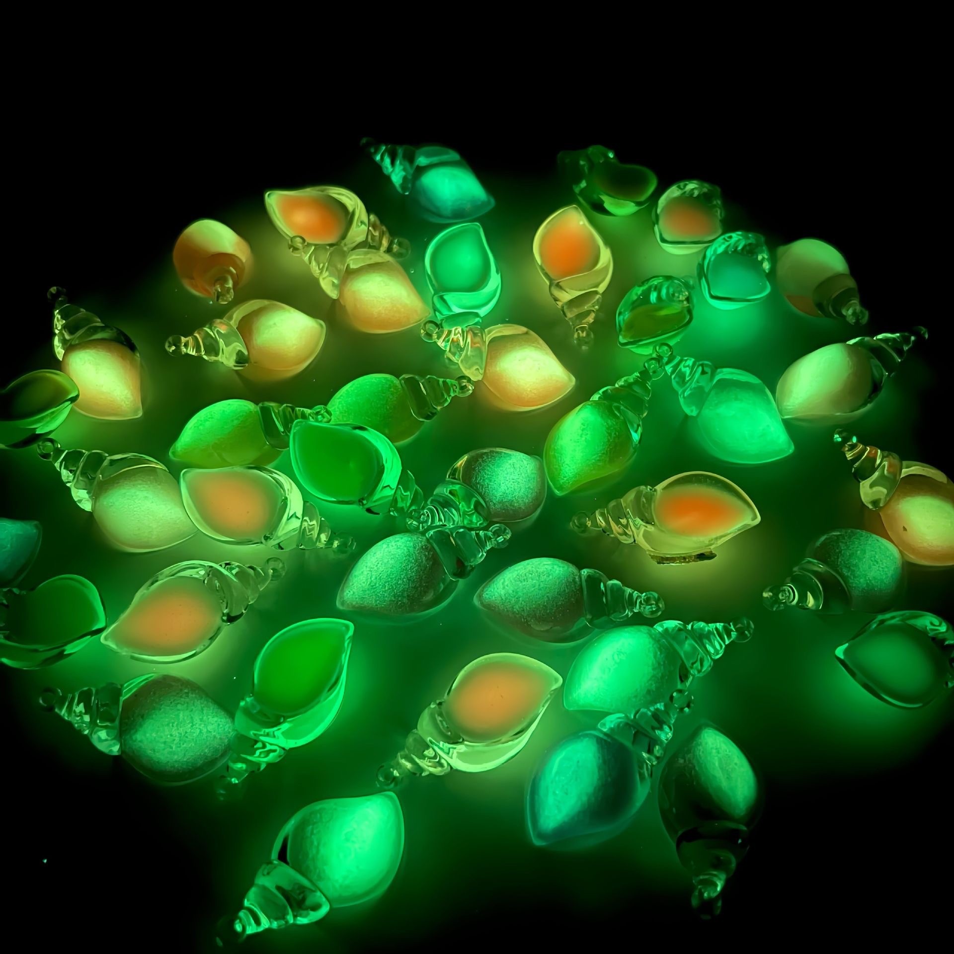 Nuevo color transparente nocturna brillante concha accesorios DIY hechos a mano colgante llavero pendientes collar colgante acrílico