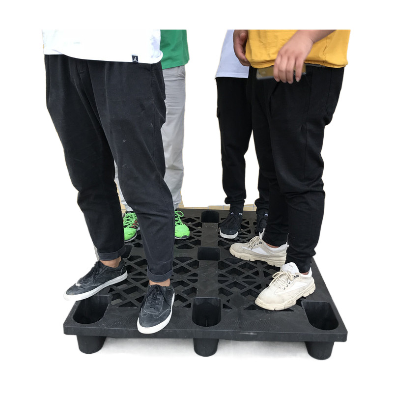 厂家现货福建泉州加厚一次性出货包装塑胶栈板 黑色二手塑料托盘