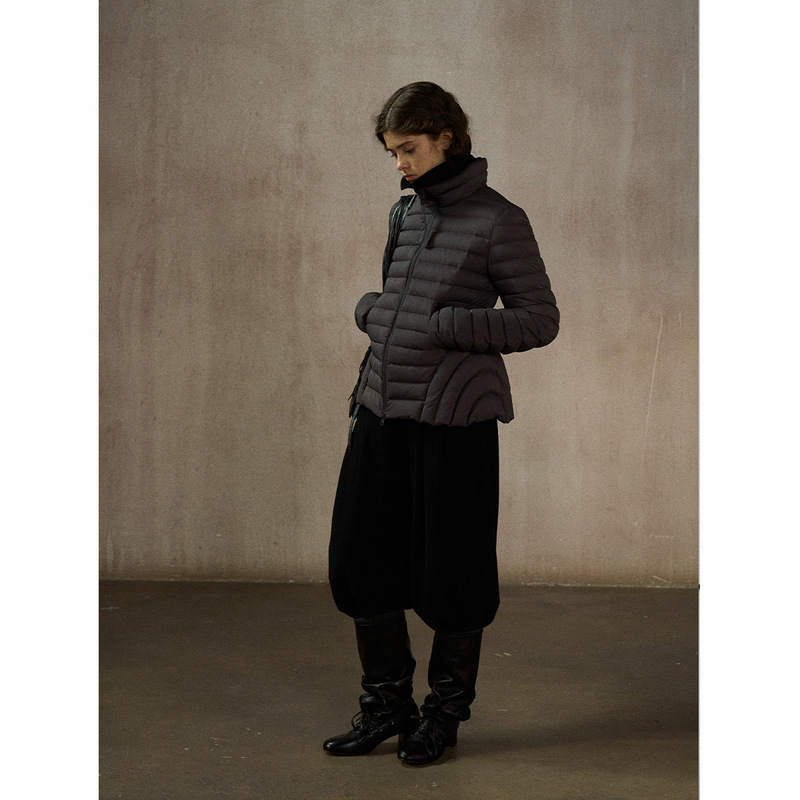 【识几】Winter Lightweight down Jacket for Women, Slim Fit, Stand-Up Collar, White Duck Down, Warm, Short Commuter Coat M9387 【识几】Winter Lightweight down Jacket for Women, Slim Fit, Stand-Up Collar, White Duck Down, Warm, Short Commuter Coat M9387