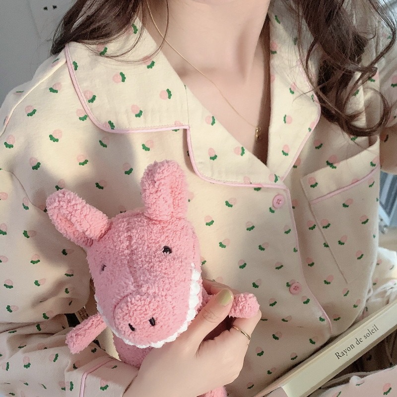 봄과 가을 면화 꽃 긴팔 딸기 파자마 여성의 새로운 달콤한 INS 스타일 샌딩 홈 의류 세트 외부 착용