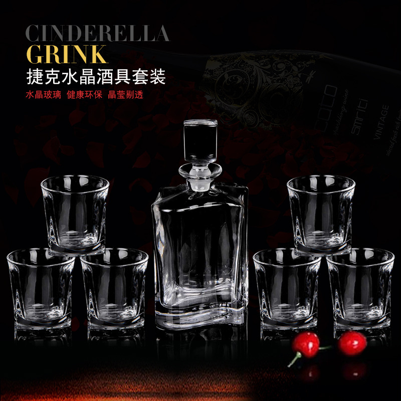 Comercio exterior transfronterizo suministro de alta calidad de vidrio de cristal checo whisky taza de vino casero decanter set de vino