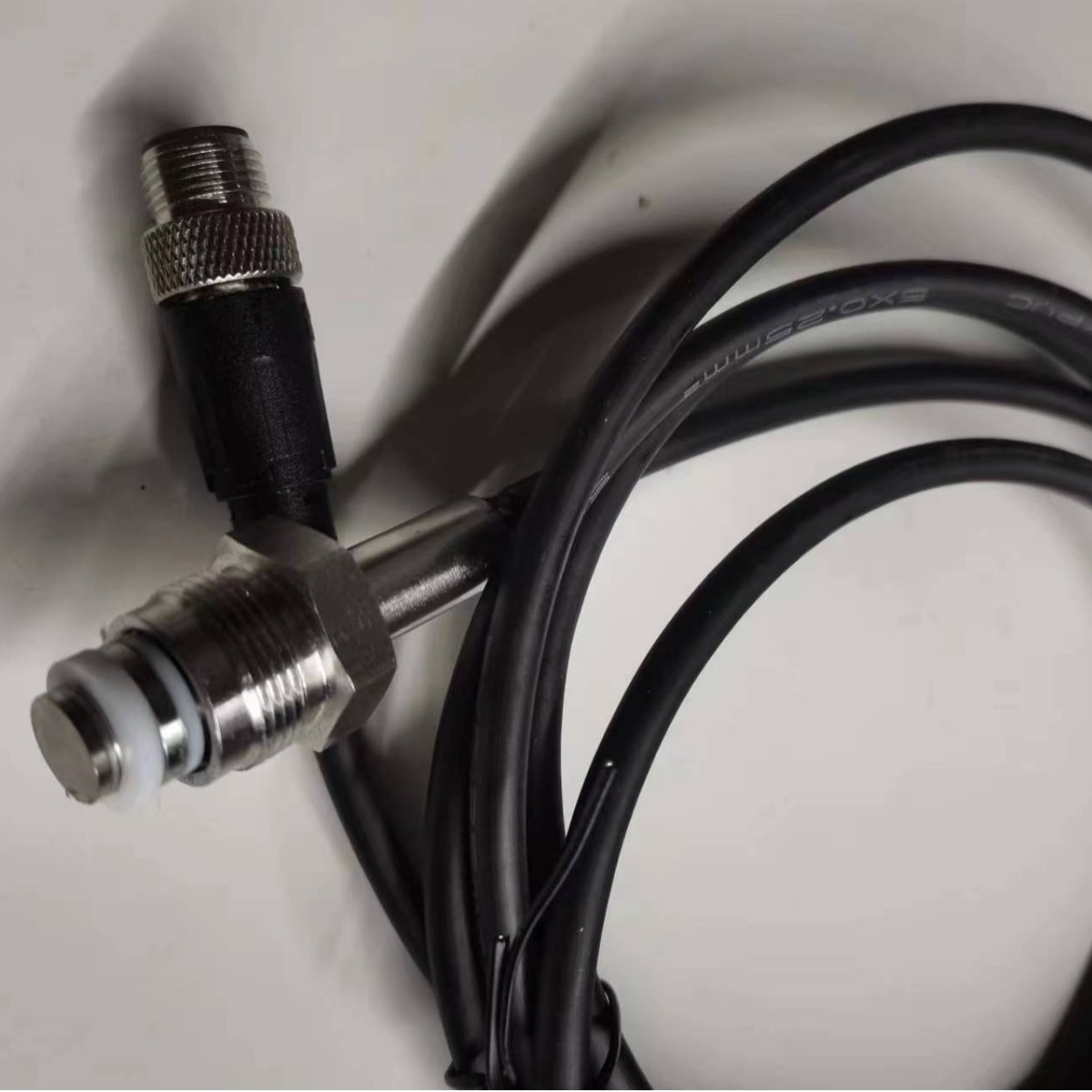 GRACO 16A093, 15M669PLUS pressure transducer 7500PSI&175MV