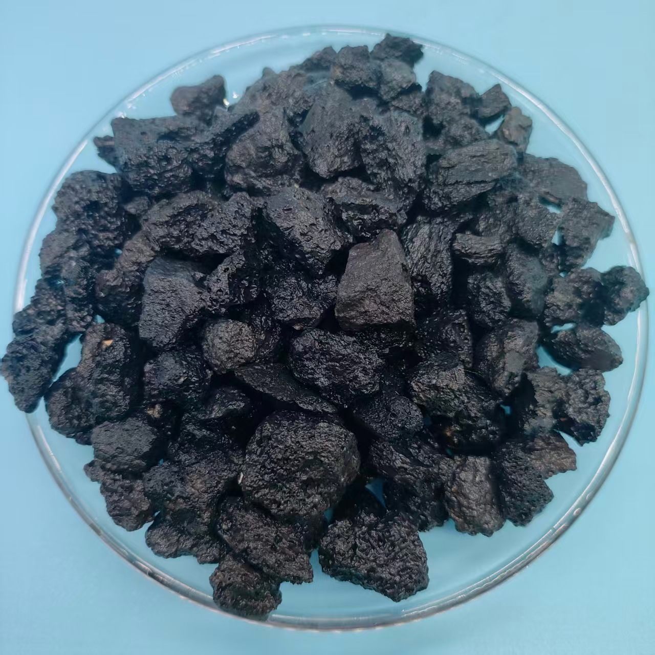 Black volcanic stone [pack of 2.5kg] natural, finely washed, about 10-20mm