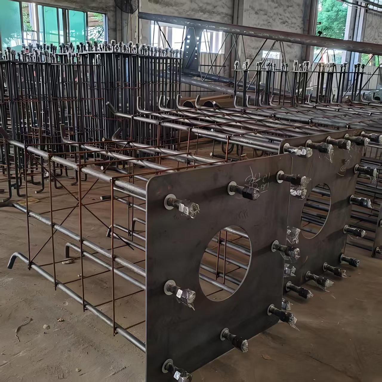 佛山地脚笼生产厂家 预埋地脚笼焊接 可按要求加工地笼厂家交货快