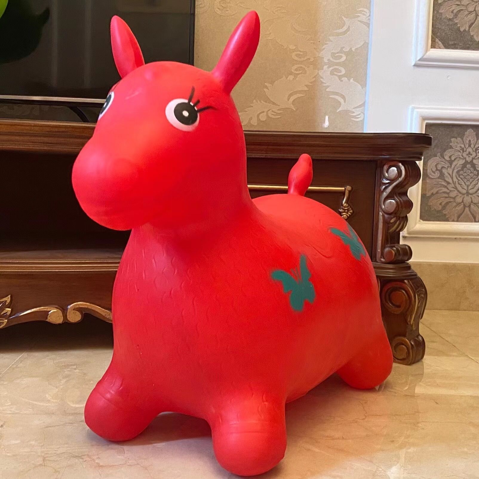 Ordinary horse color randomly send air tube