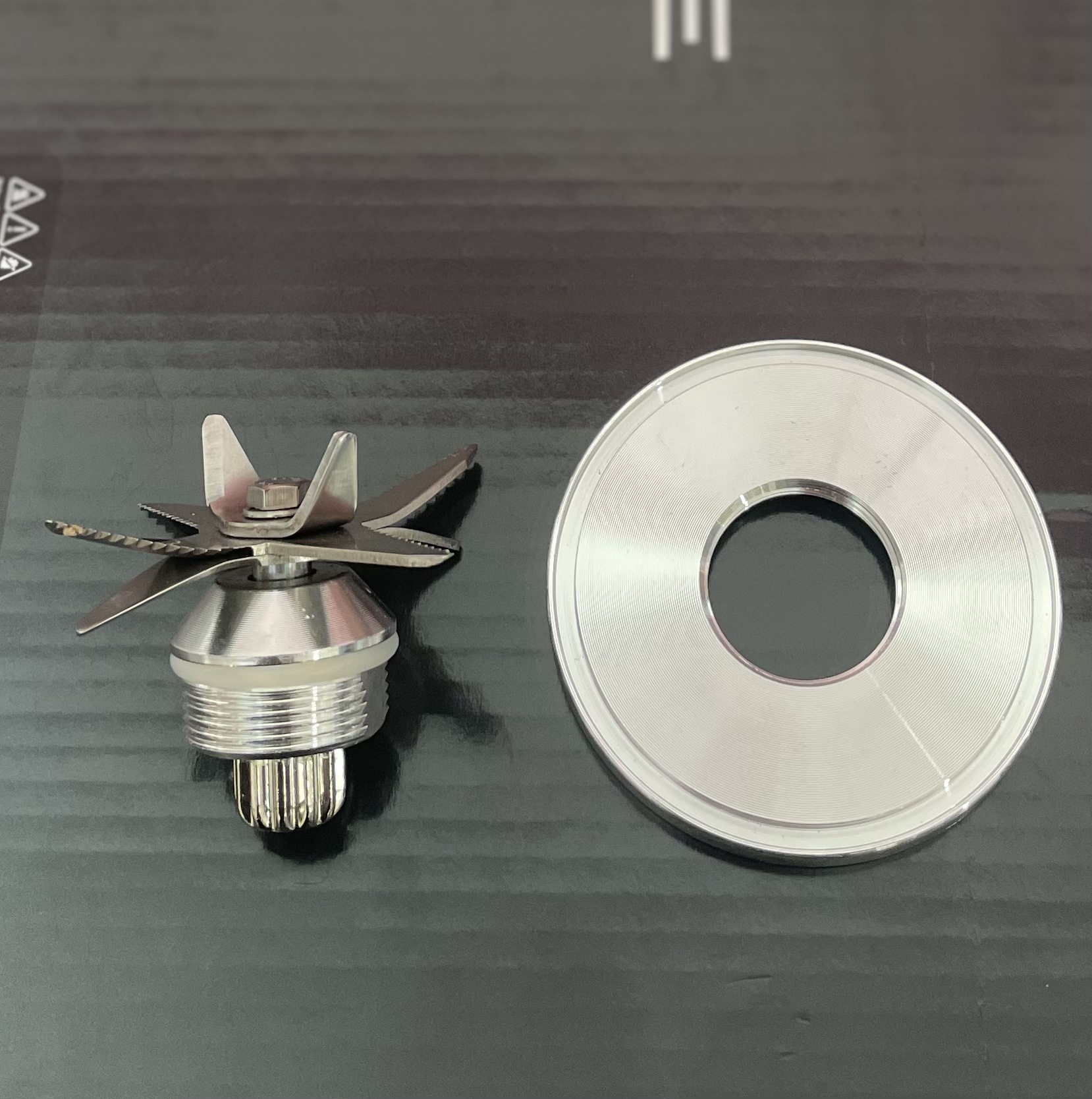  Licuadora de 2 Litros, 8 Cuchillas, para Hacer Batidos, Procesar Alimentos y Exprimir, Accesorios Universales.