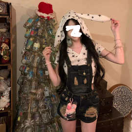 韩系复古蓝色破洞背带水洗牛仔短裤女夏季修身显瘦设计感背带热裤
