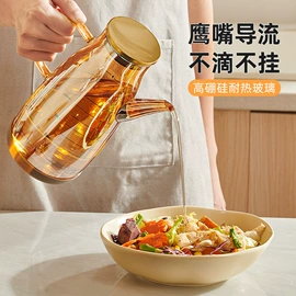 拖把、拖布桶;扫把、簸箕;玻璃清洁器