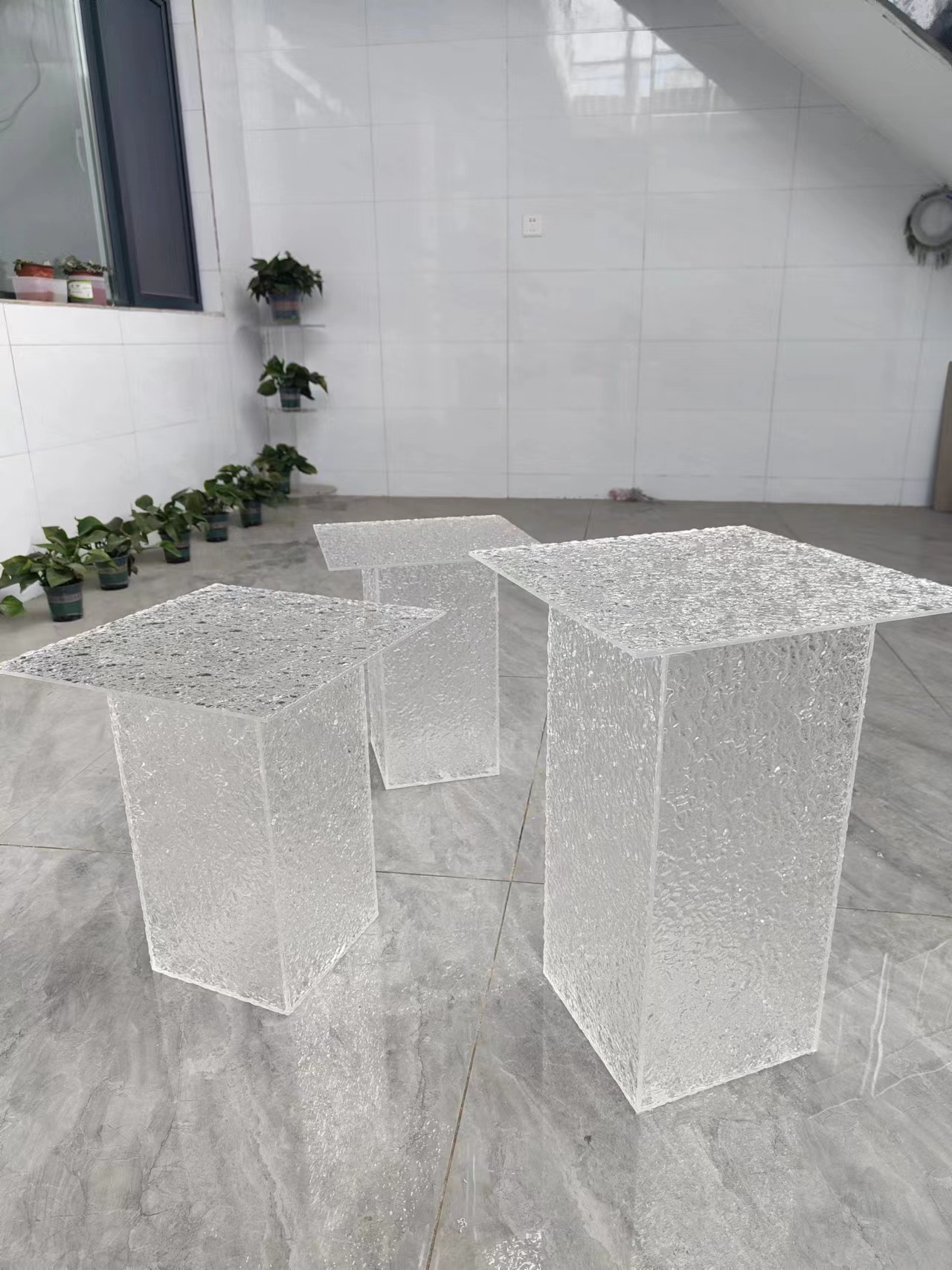 石头纹亚克力展示盒有机玻璃水波纹盒子 服装店陈列摆台展示桌台