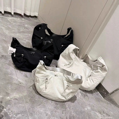 卸売新しい 13L 両面クロスボディ大小三日月バッグ大容量クロワッサンバッグソフト軽量シングルショルダー脇の下バッグ