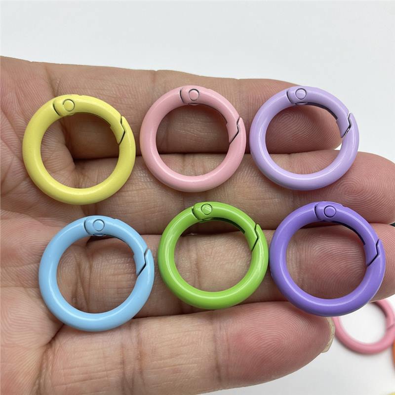 Macaron 23mm colgar chapado bobina de color caramelo abertura de resorte pequeño redondo hebilla de metal accesorios de joyería