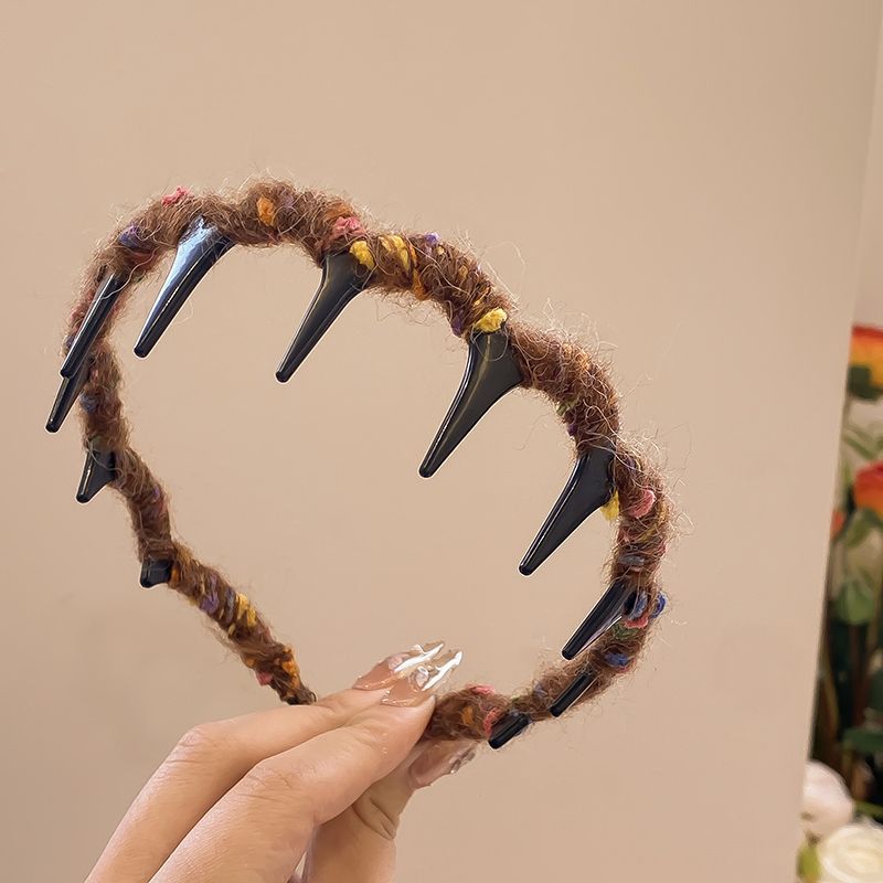 Colorido lana ondulado banda de cabello para mujeres 2024 nuevo tipo con dientes antideslizante de alta sensación de banda de cabeza craneal alta clip para el cabello roto