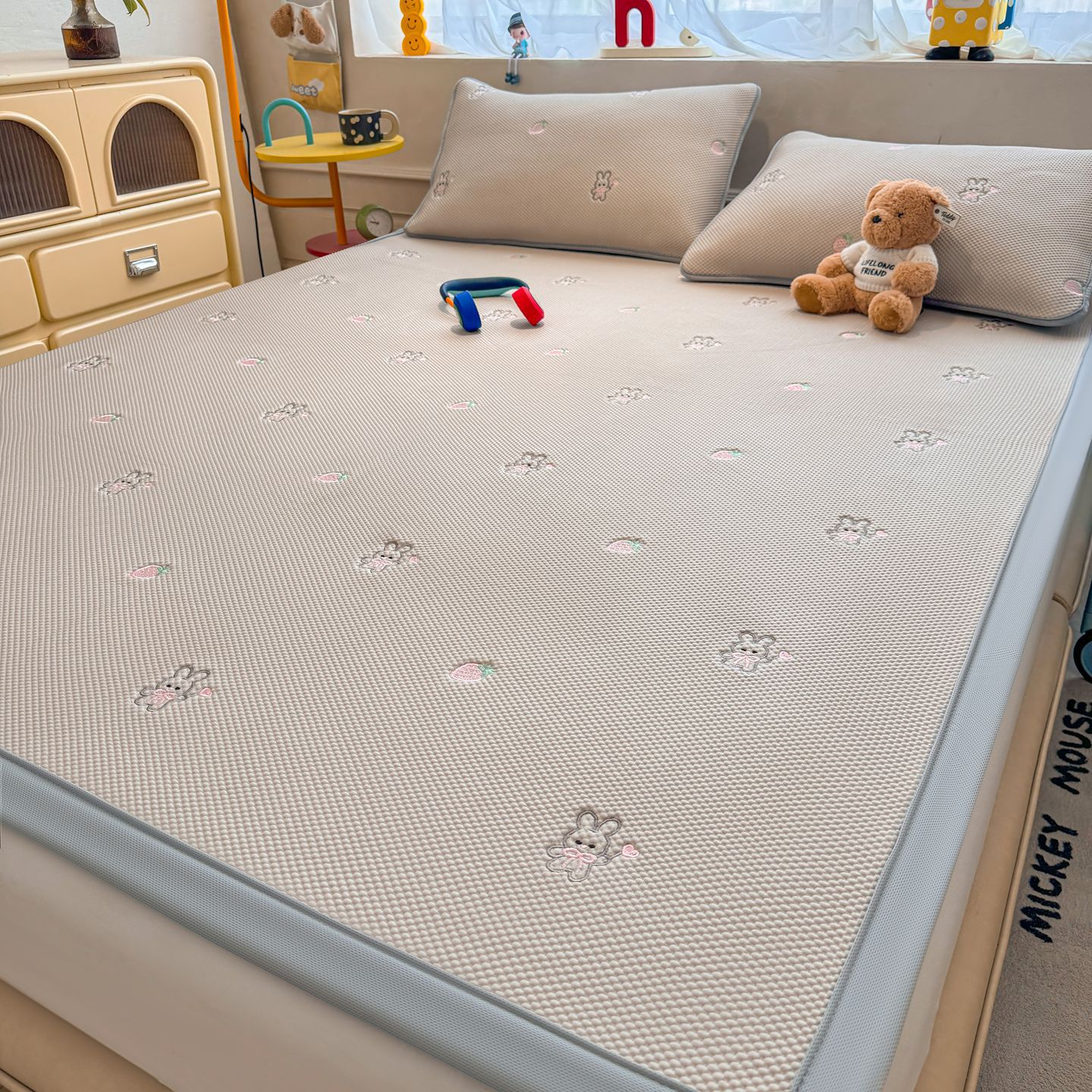 Madre e infante grado A PE polietileno bordado hielo estera de verano lavadible con máquina estera de aire acondicionado dormitorio estera de doble persona