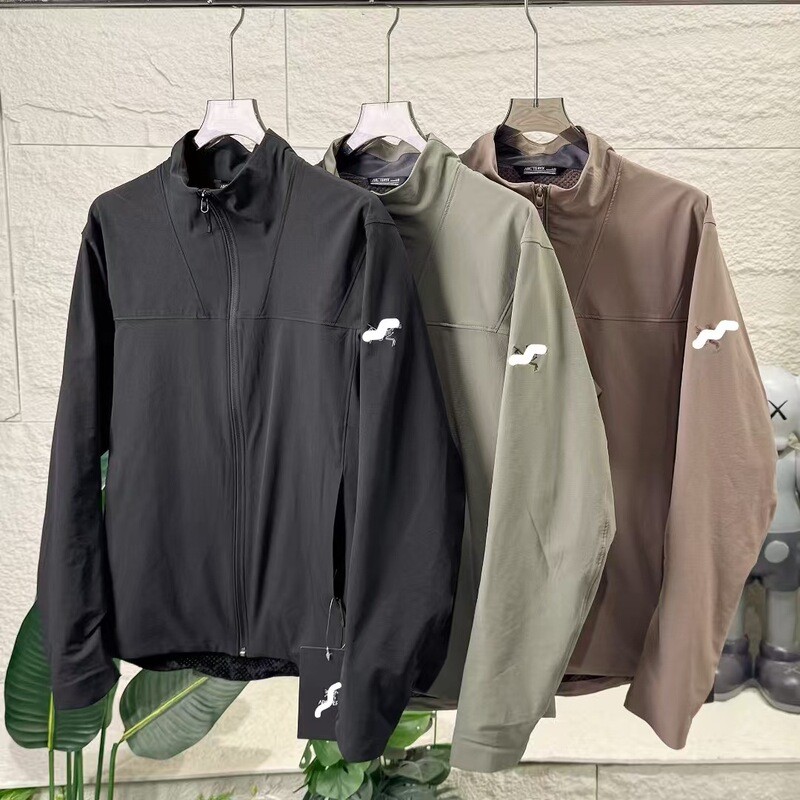 Stone Little Tree Bird 2026 New Trendy Brand Outdoor Warm, Comfortable, Breathable, Versatile Softshell Jacket for Men and Women