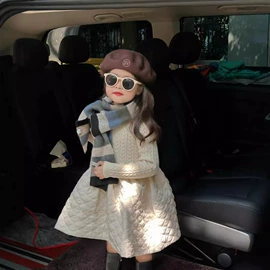 童套装;童毛衣;童裤