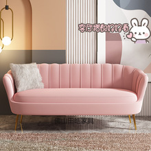 ����Ժɳ�lŮ�b���b����p��������С����Сɳ�l���׵����ґ���