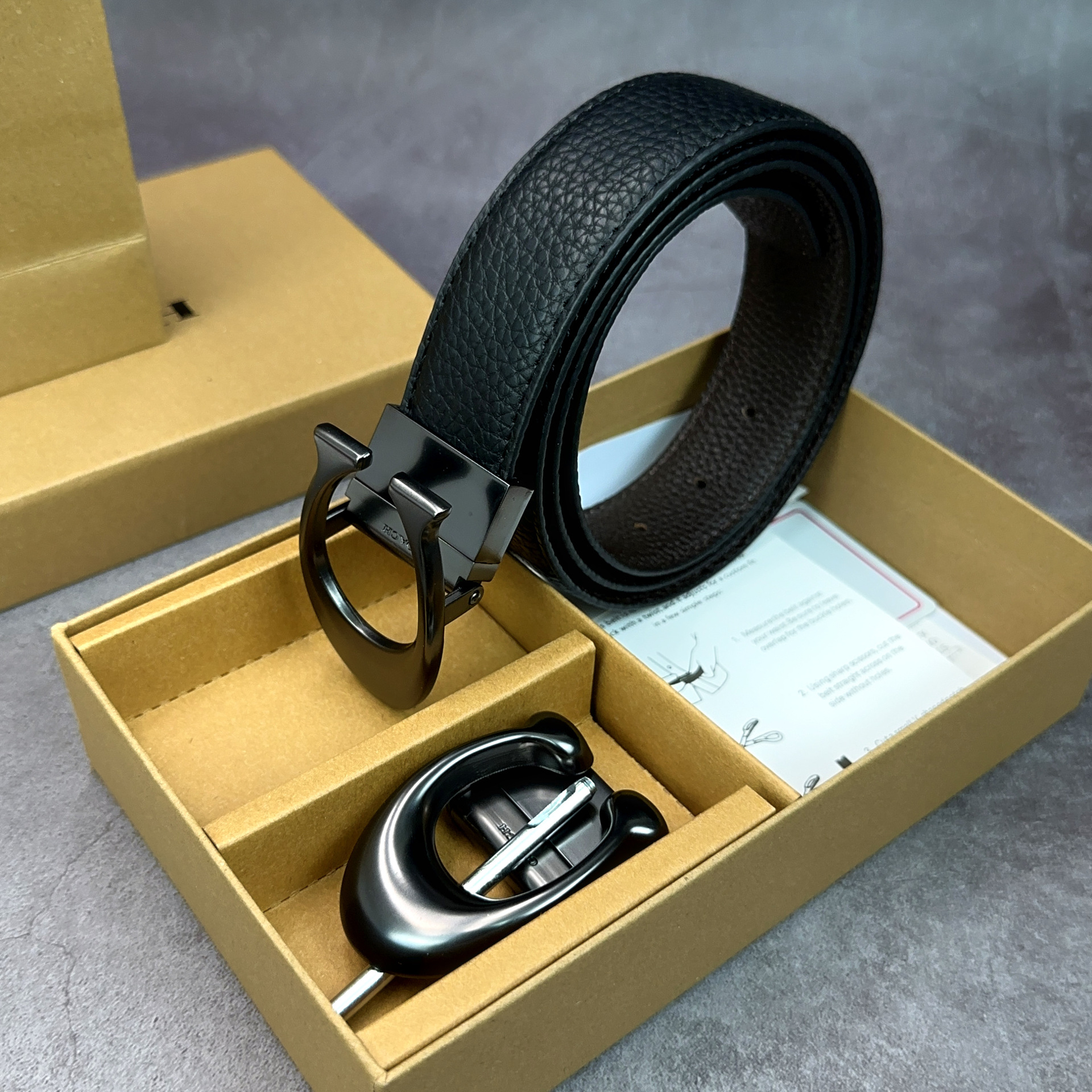 Litchi Pattern C Buckle Large C Buckle