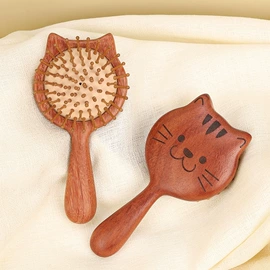 美发梳;木质工艺品;经络保健器材